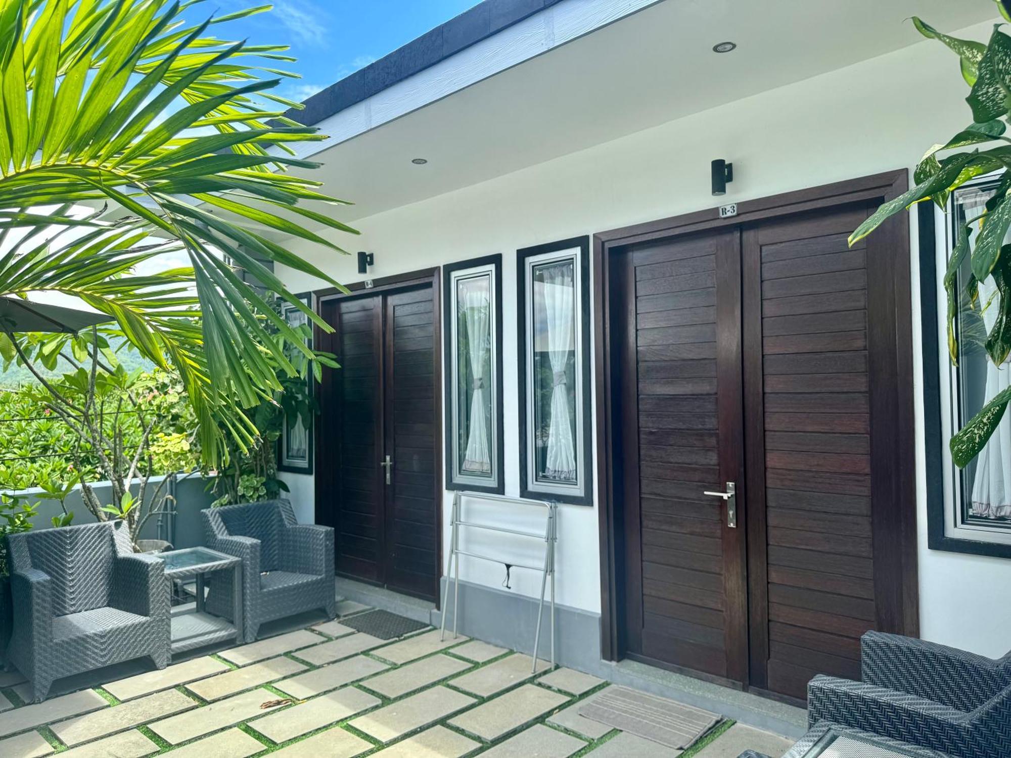 Villa Rumah Putih Abu Abu Senggigi Luaran gambar